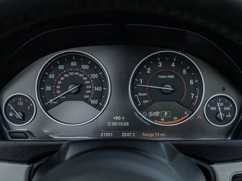 Used 2018 BMW 440i Convertible RWD image 18