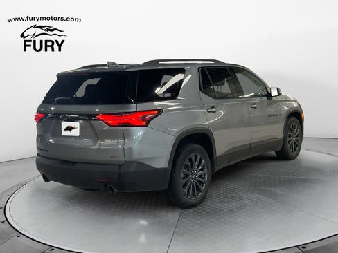 Used 2023 Chevrolet Traverse RS AWD/4WD image 3