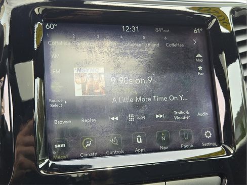 Used 2020 Jeep Cherokee High Altitude image 18