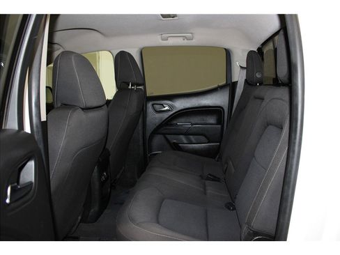 Used 2021 Chevrolet Colorado LT w/ LT Convenience Package image 12