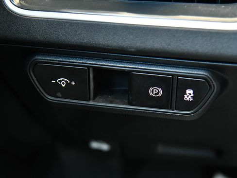 Used 2025 Kia K4 GT-Line w/ GT-Line Sunroof Package image 38