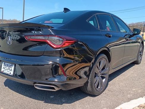 Used 2022 Acura TLX w/ A-SPEC Pkg image 5