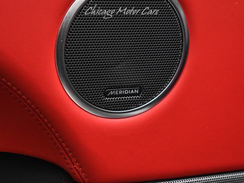 Used 2022 Land Rover Range Rover Sport SVR image 31