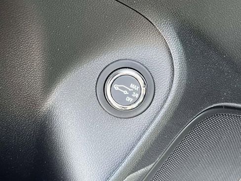 Used 2026 Buick Encore GX Sport Touring w/ Comfort Package image 18