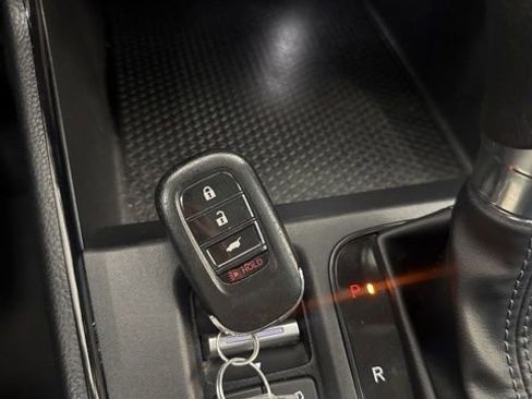 Used 2024 Honda CR-V LX image 8