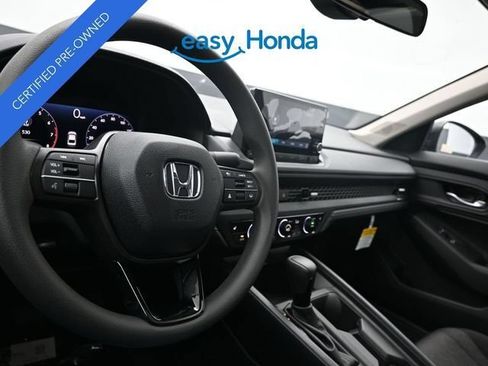 Used 2025 Honda Accord SE image 10