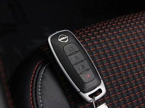 Certified 2026 Nissan Kicks SR FWD image 30