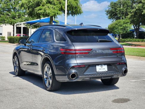Used 2022 Genesis GV70 3.5T Sport w/ Sport Advanced Package AWD/4WD image 4