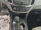 Used 2023 Chevrolet Equinox LT image 3