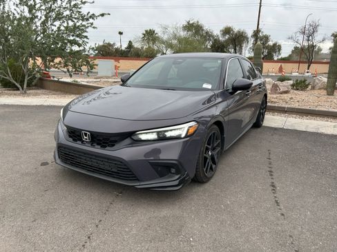 Used 2024 Honda Civic Sport Touring image 7