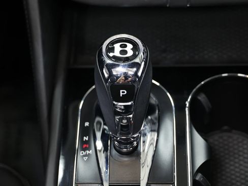 Used 2018 Bentley Bentayga Onyx Edition AWD/4WD image 44