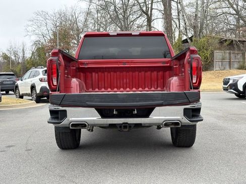 Used 2024 GMC Sierra 1500 SLT w/ X31 Off-Road Package image 12
