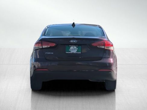 Used 2018 Kia Forte LX w/ LX Popular Package image 5