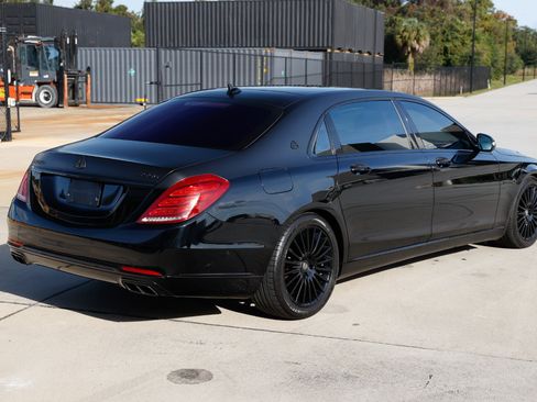 Used 2017 Mercedes-Benz Maybach S 550 4MATIC image 13