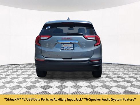 Used 2024 GMC Terrain SLE AWD/4WD image 5