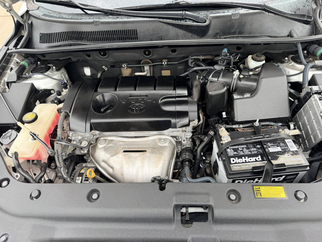 Used 2012 Toyota RAV4 FWD w/ Upgrade Value Pkg image 18