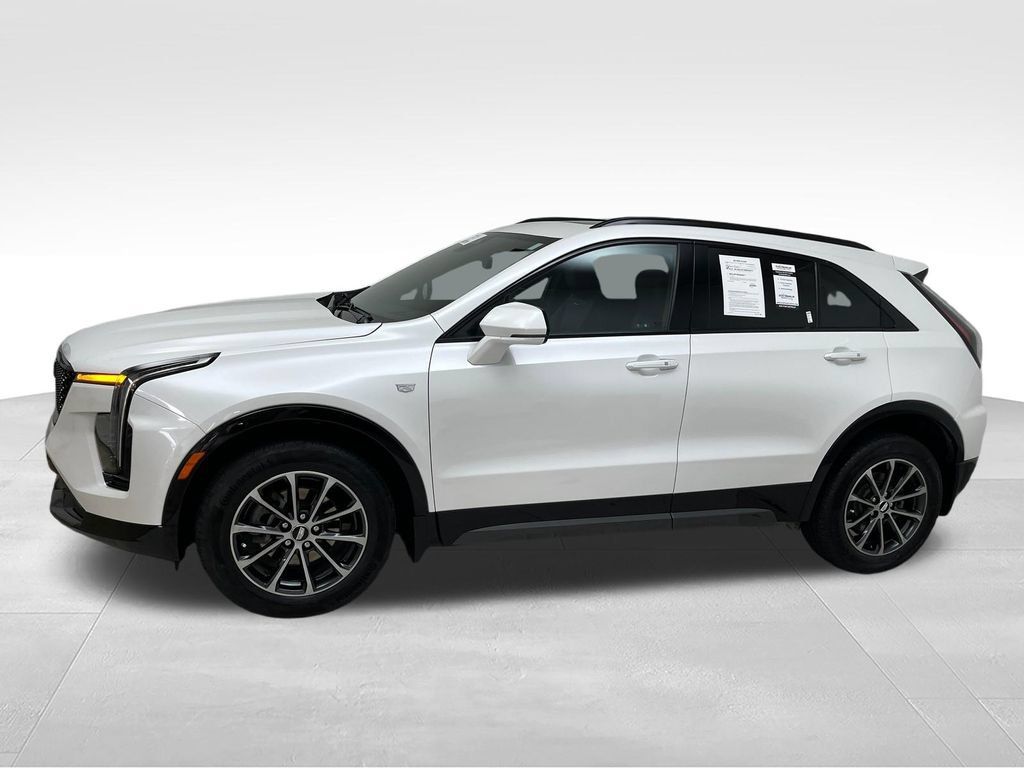 Used 2024 Cadillac XT4 Sport w/ Technology Package AWD/4WD image 2