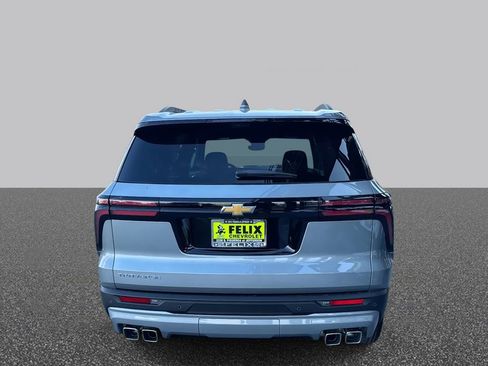 New 2026 Chevrolet Traverse LT w/ Driver Confidence Package image 4