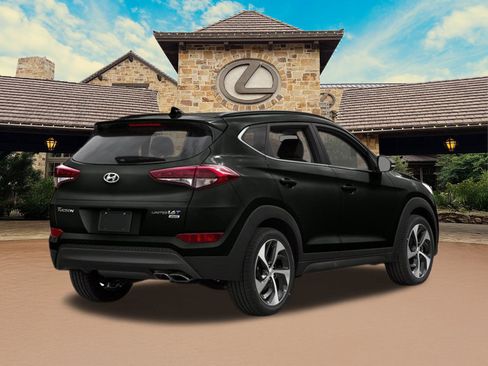 Used 2017 Hyundai Tucson Limited w/ Limited Ultimate Package 03 image 2