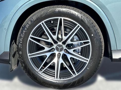 New 2025 Mercedes-Benz GLC 43 AMG 4MATIC image 11