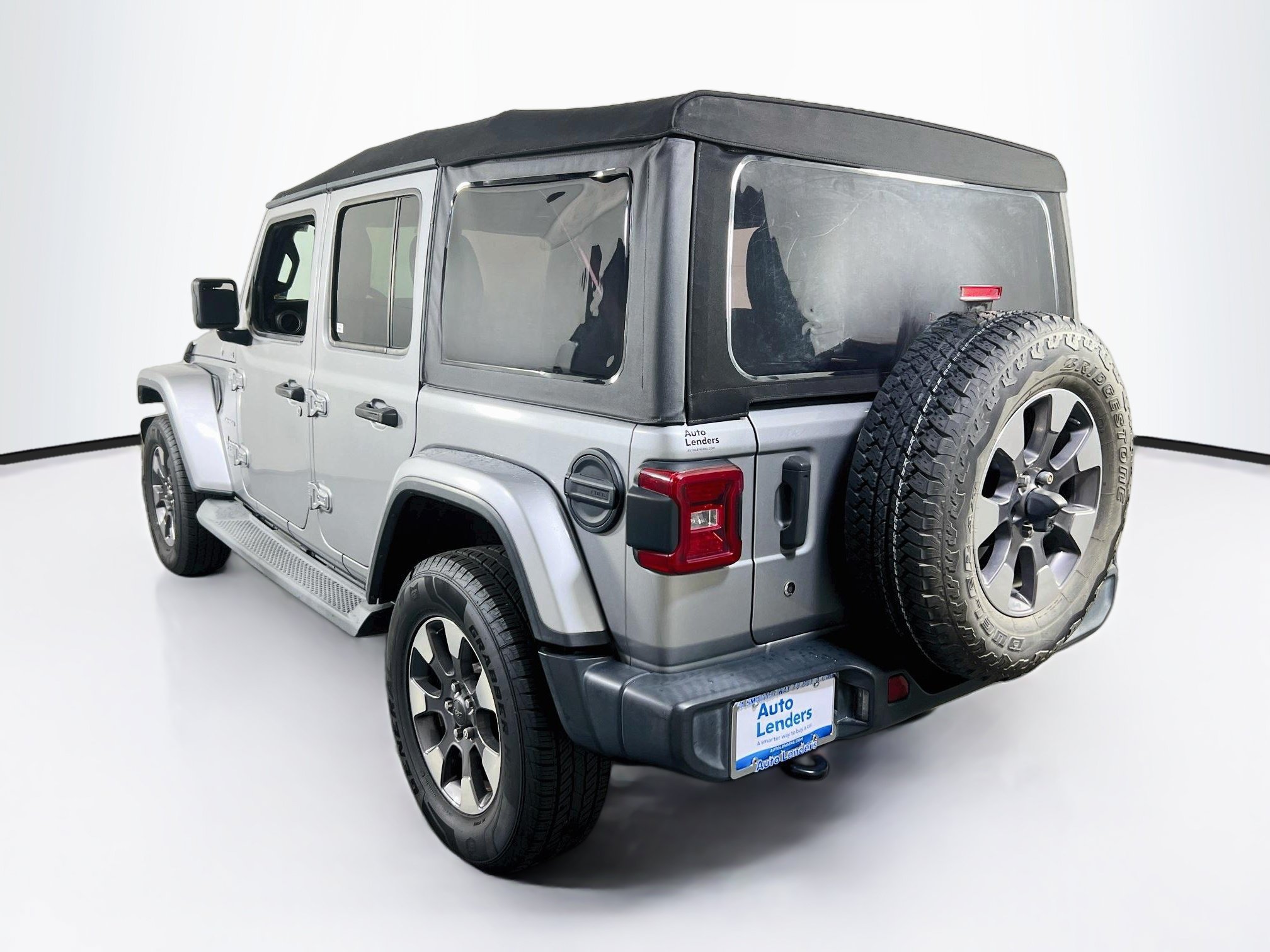 Used 2020 Jeep Wrangler Unlimited Sahara w/ LED Lighting Group AWD/4WD image 7