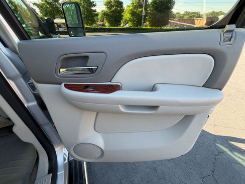 Used 2012 Chevrolet Silverado 3500 LTZ w/ LTZ Plus Package image 21