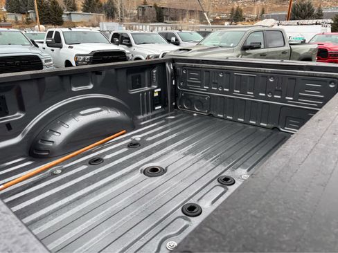 Used 2024 Ford F350 Platinum image 22