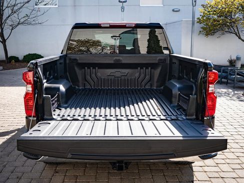 Used 2022 Chevrolet Silverado 1500 LT image 17