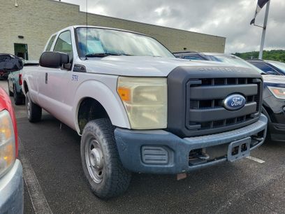 Used 2011 Ford F250 XL w/ Skid Plate Pkg