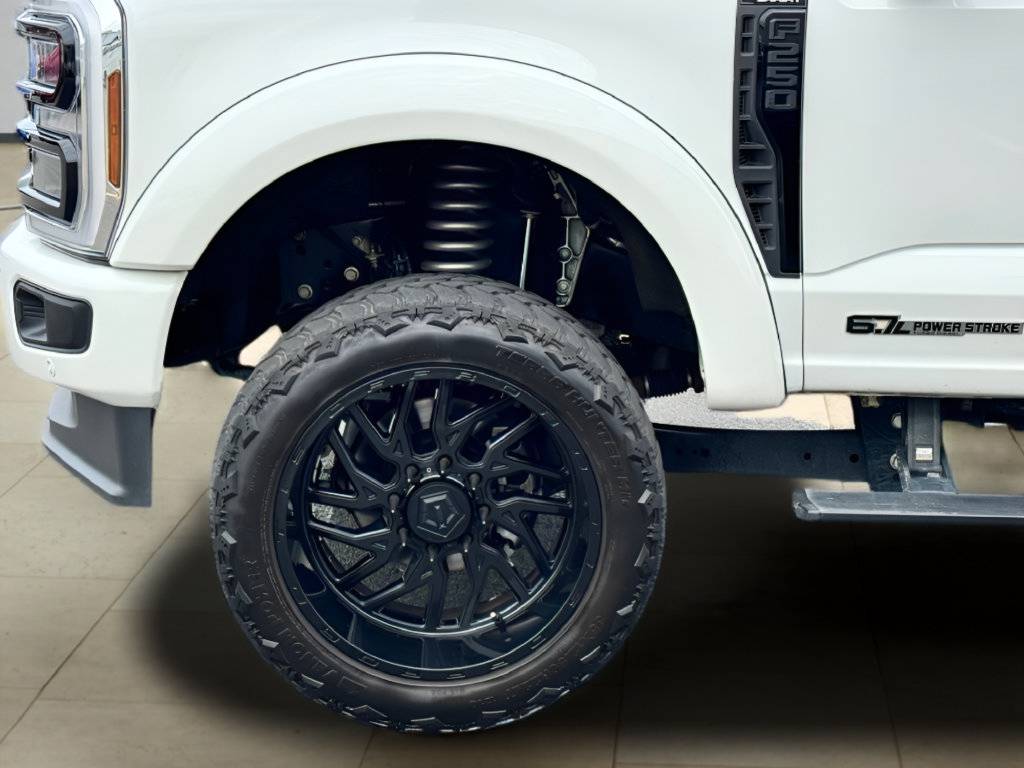 Used 2024 Ford F250 Lariat w/ Lariat Ultimate Package AWD/4WD image 39