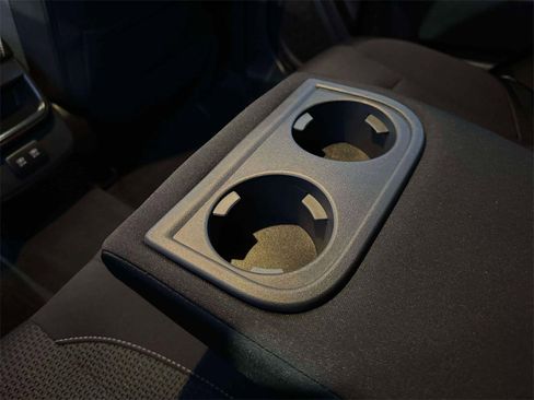 Used 2020 Subaru Outback Premium image 12