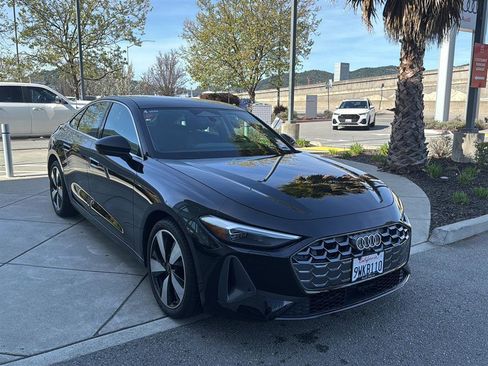 Used 2025 Audi A5 2.0T Premium w/ Convenience Package image 4