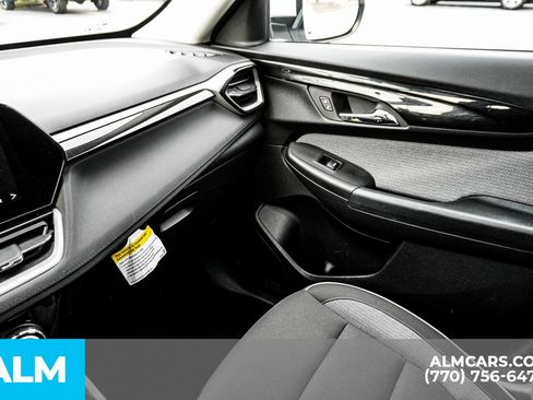 Used 2026 Chevrolet TrailBlazer LT w/ LT Cold Weather Package image 46