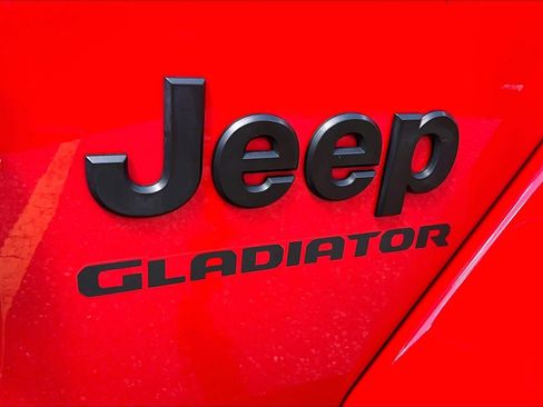 Used 2021 Jeep Gladiator Sport AWD/4WD image 33