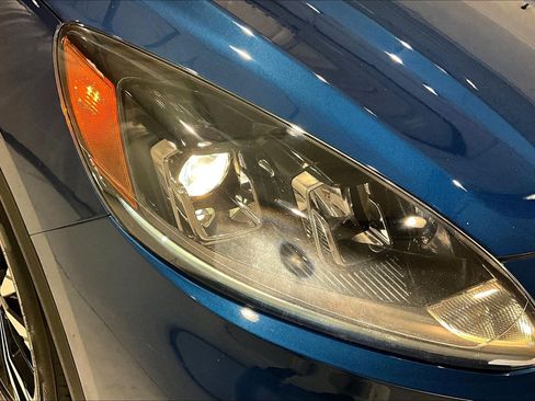 Used 2022 Ford Escape SE w/ SE Sport Appearance Package AWD/4WD image 31
