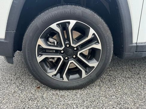 Used 2023 Jeep Compass Limited w/ Sun and Sound Group image 2