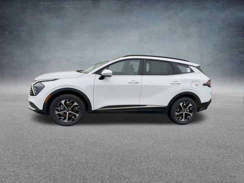 Used 2025 Kia Sportage EX w/ Premium Package image 11