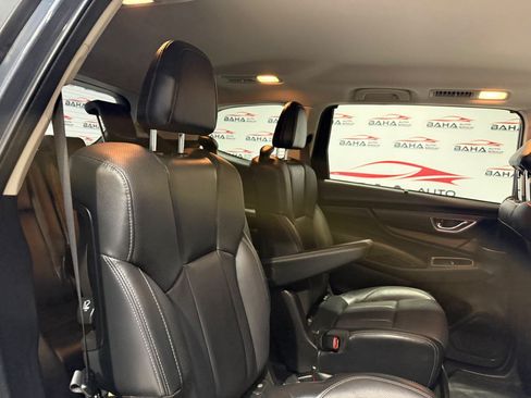 Used 2023 Subaru Ascent Limited AWD/4WD image 46