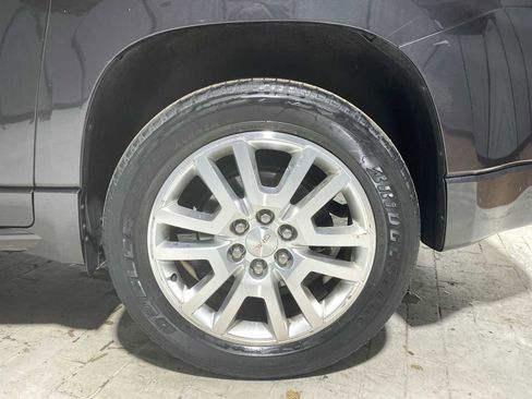 Used 2015 GMC Acadia Denali image 8