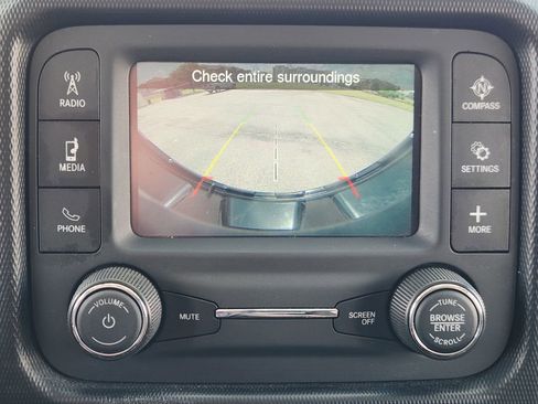 Used 2019 Jeep Wrangler Unlimited Sport AWD/4WD image 13