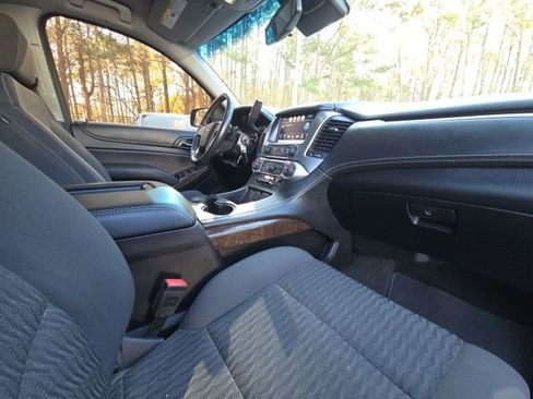 Used 2017 Chevrolet Tahoe LS w/ All-Season Package image 22