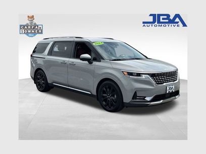 Used 2024 Kia Carnival SX