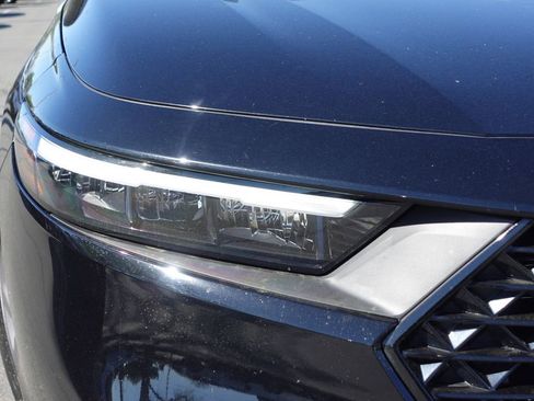 Used 2023 Honda Accord EX image 3