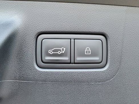 Used 2025 Hyundai Santa Fe SEL image 7