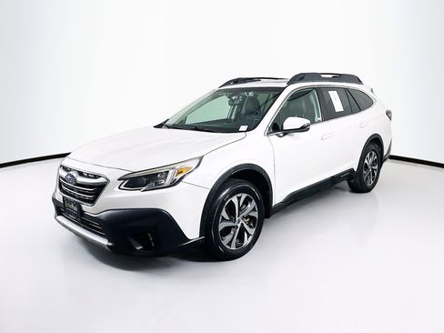 Used 2020 Subaru Outback Limited w/ Popular Package #2 AWD/4WD image 3
