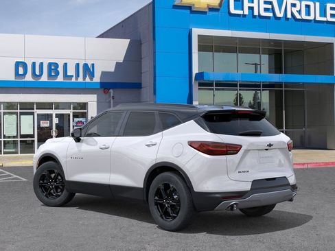 New 2025 Chevrolet Blazer LT w/ Convenience Package image 4