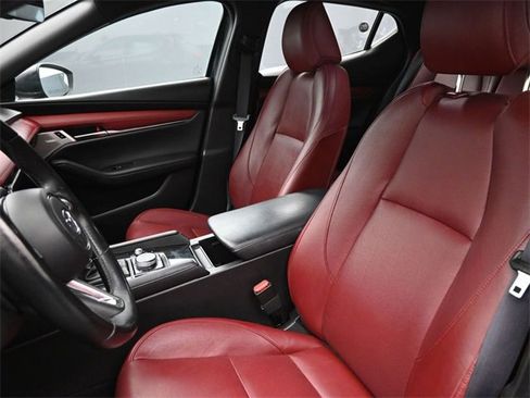 Used 2024 MAZDA MAZDA3 Hatchback w/ Appearance Package image 14