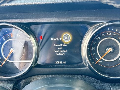 Used 2021 Jeep Wrangler Unlimited Sport image 16