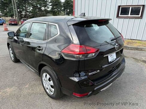 Used 2020 Nissan Rogue S FWD image 7