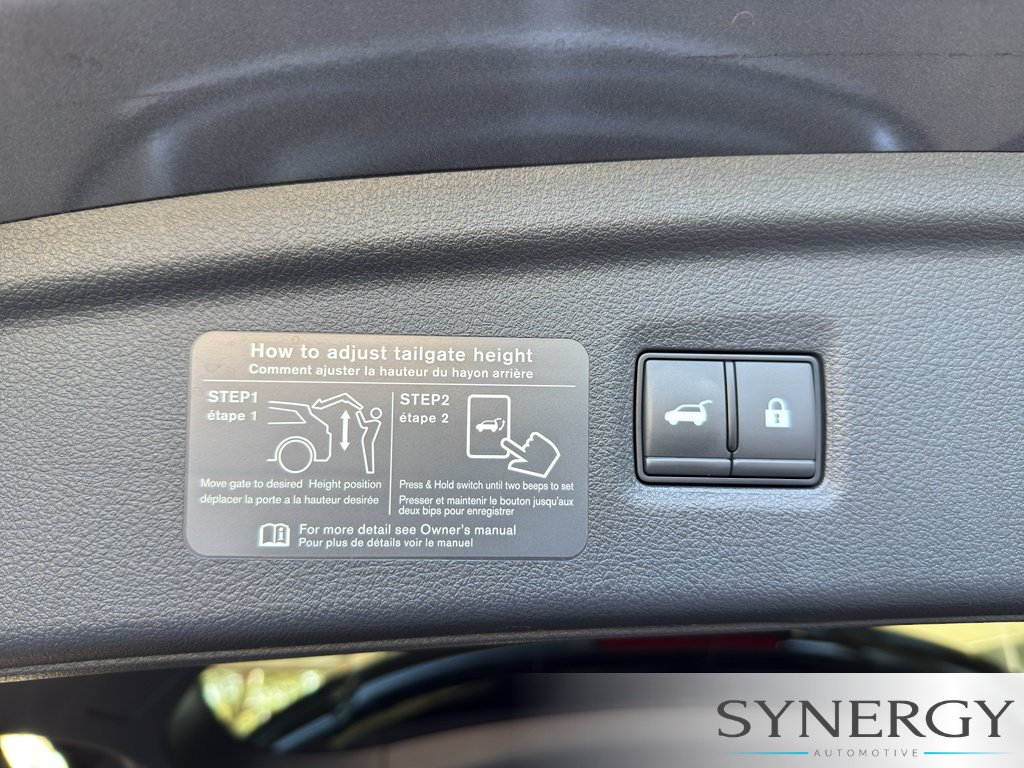 Certified 2023 INFINITI QX50 Luxe FWD image 30